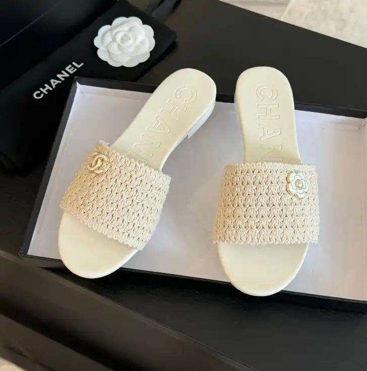 hype Chanel Slippers