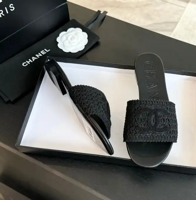 hype Chanel Slippers