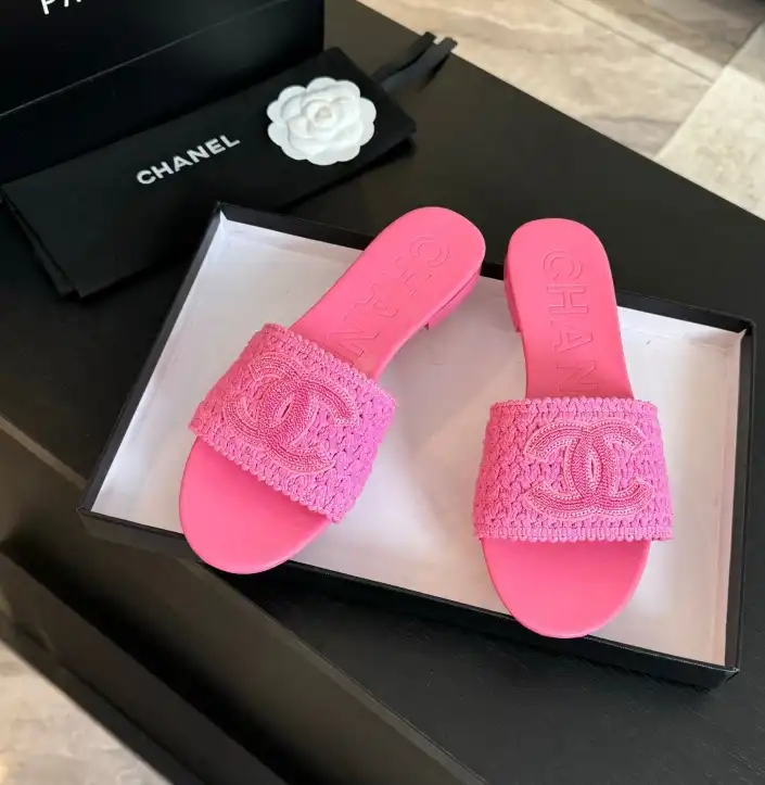 hype Chanel Slippers