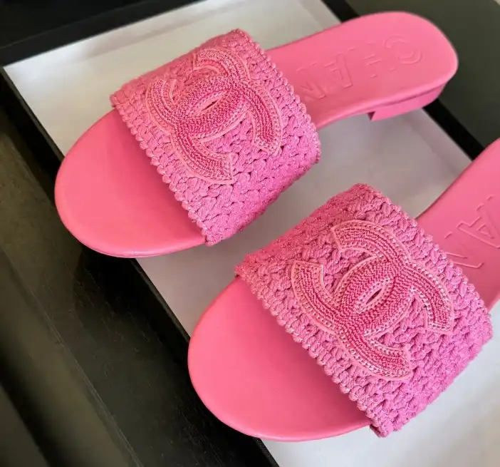 hype Chanel Slippers