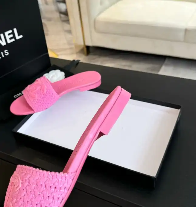 hype Chanel Slippers