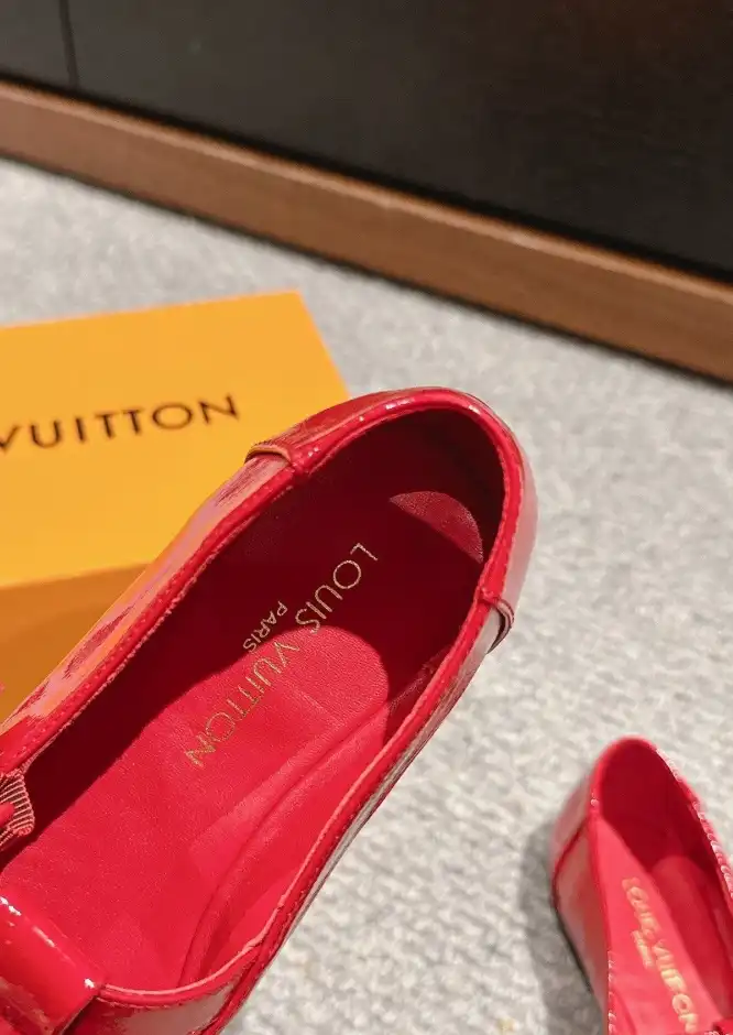 hype LV flat shoes