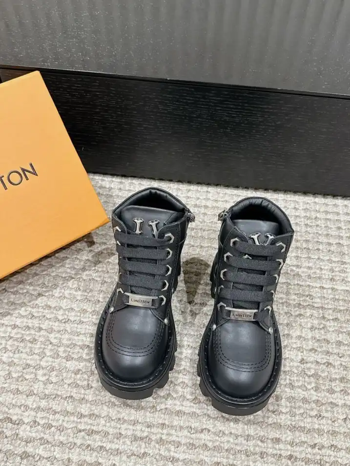 hype LV Boots