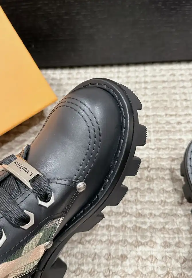 hype LV Boots