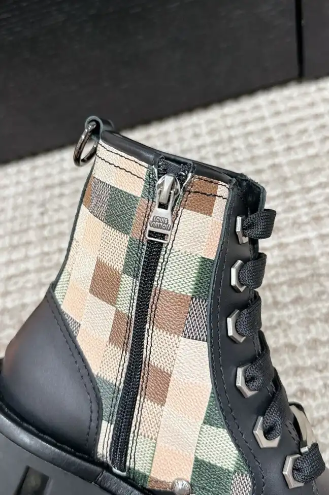 hype LV Boots