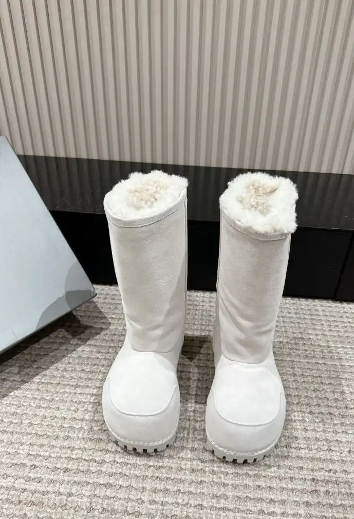 hype Balenciaga Boots