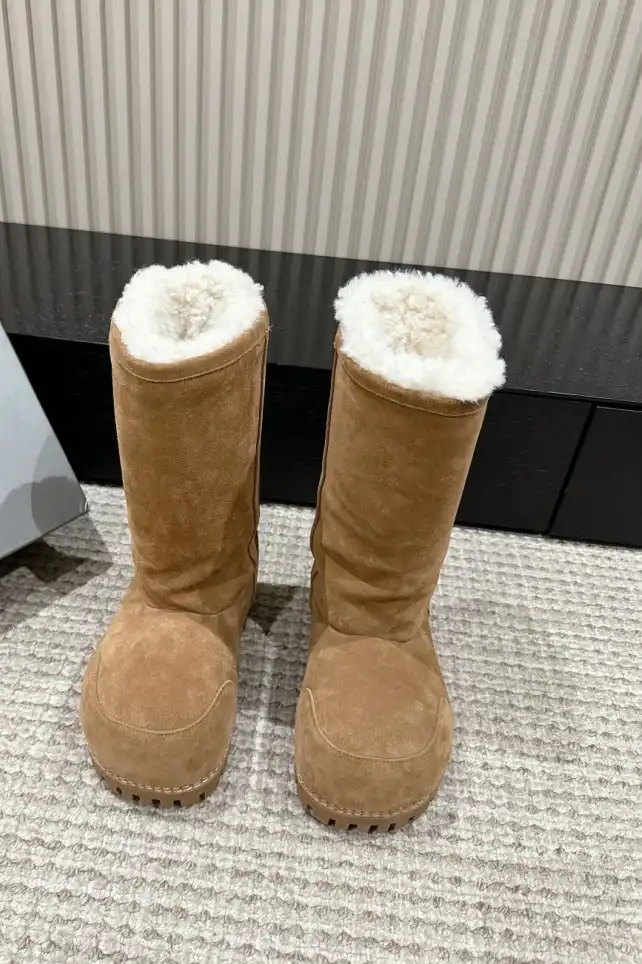 hype Balenciaga Boots