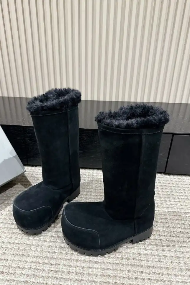 hype Balenciaga Boots