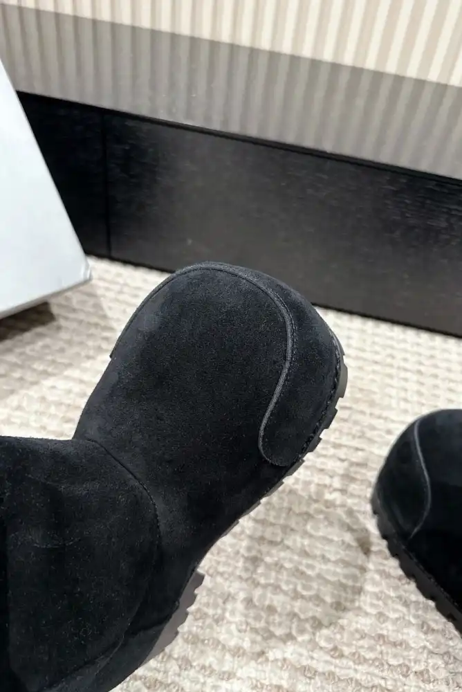 hype Balenciaga Boots