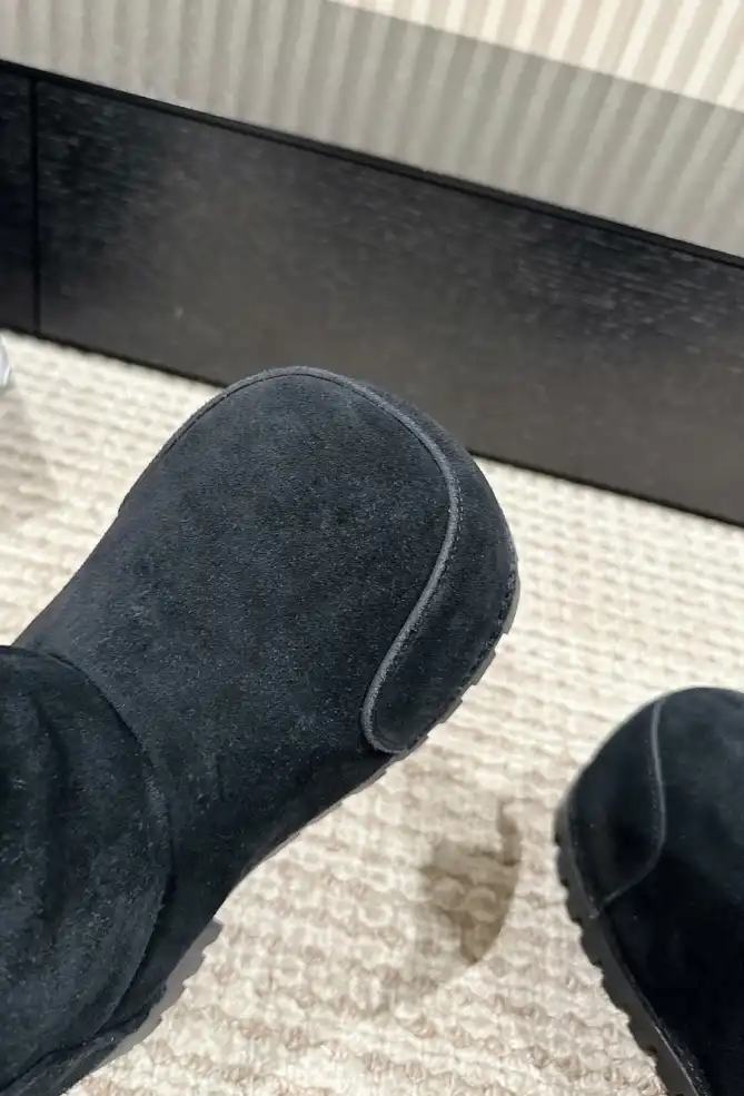 hype Balenciaga Boots