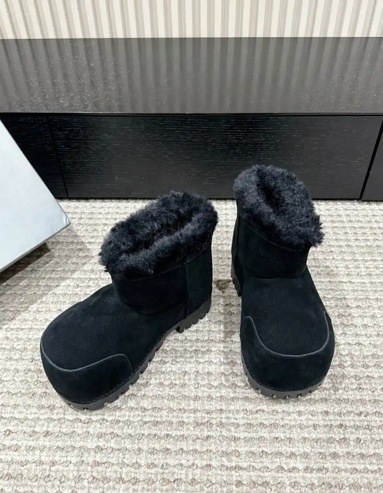 hype Balenciaga Boots