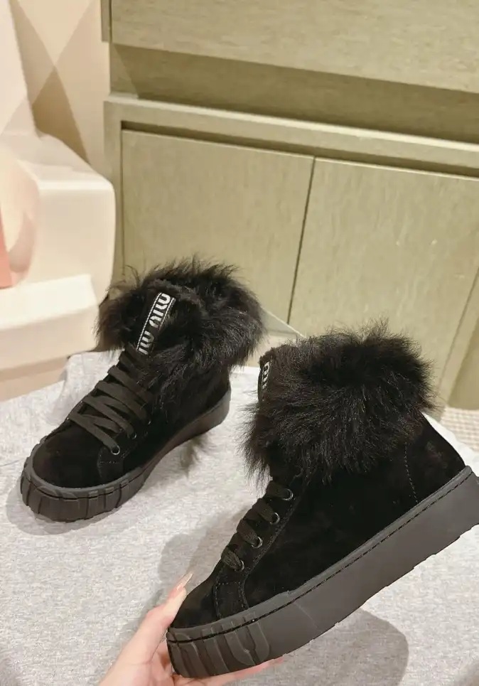 hype Miu Miu Boots