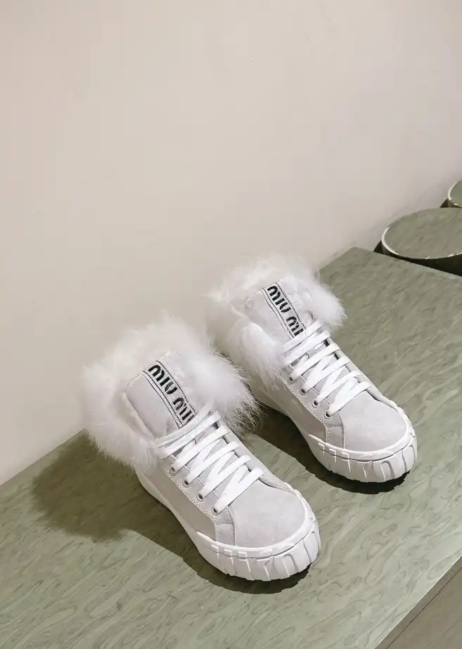 hype Miu Miu Boots