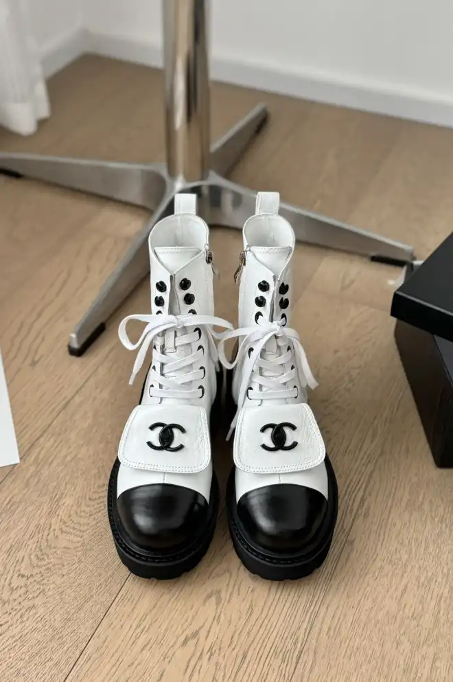 hype Chanel Boots