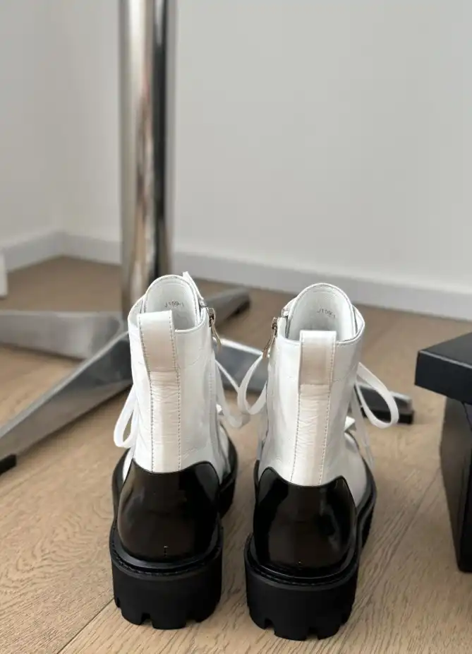 hype Chanel Boots