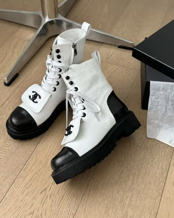 hype Chanel Boots