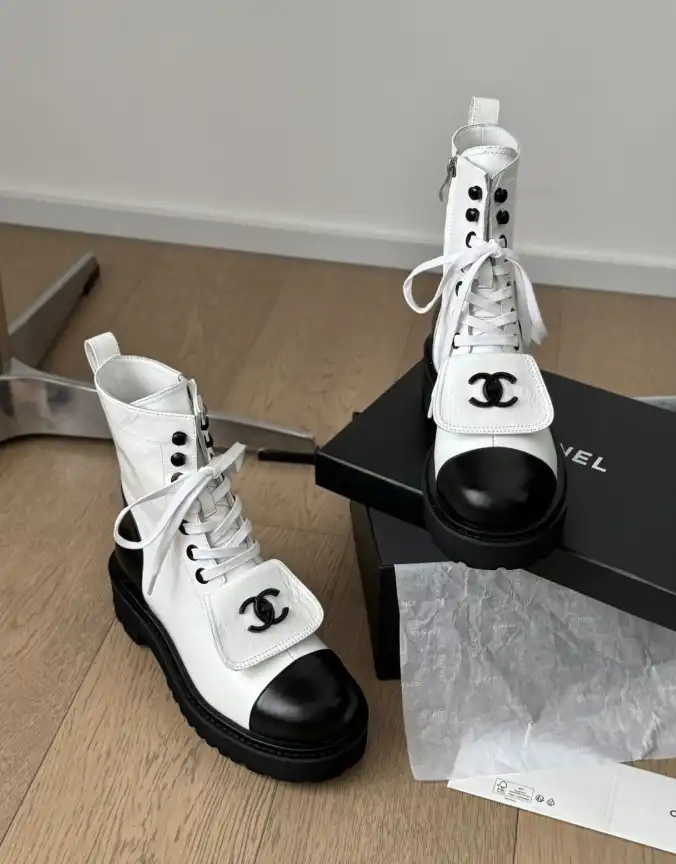 hype Chanel Boots