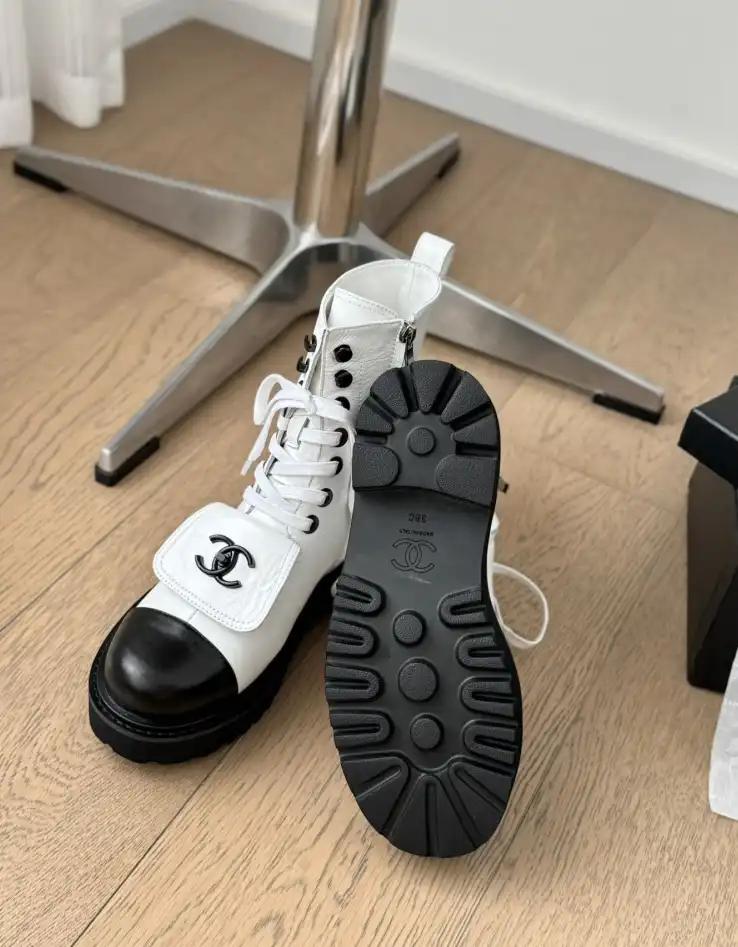 hype Chanel Boots