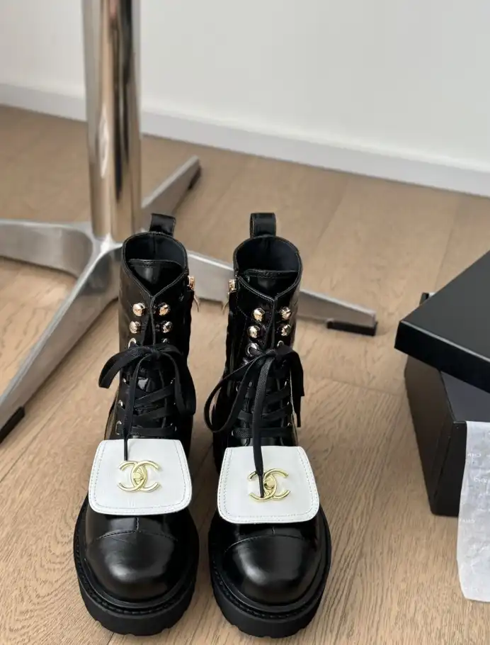 hype Chanel Boots