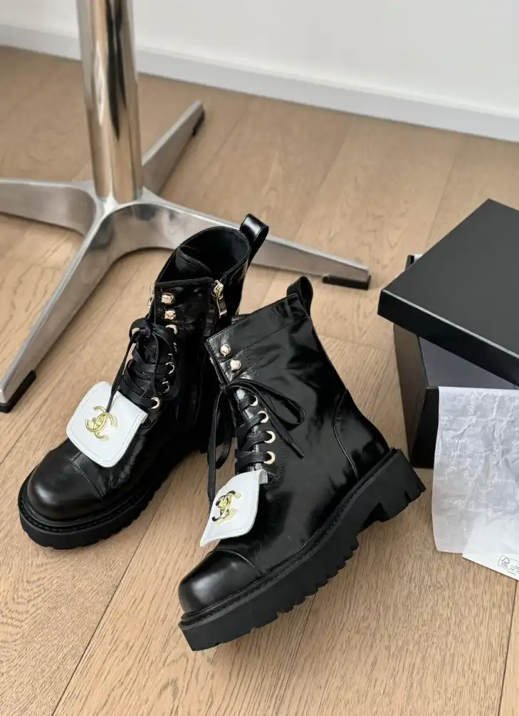 hype Chanel Boots