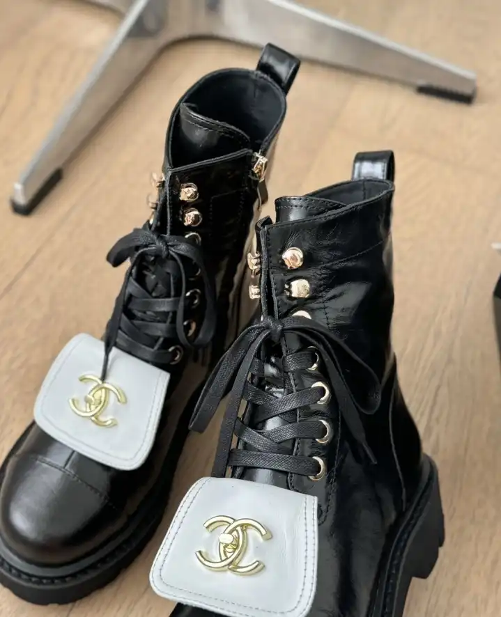 hype Chanel Boots