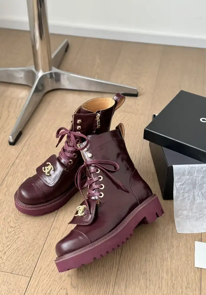 hype Chanel Boots