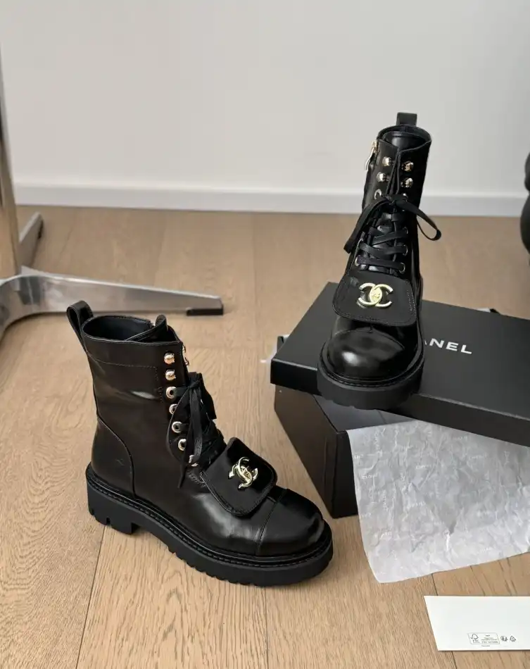 hype Chanel Boots