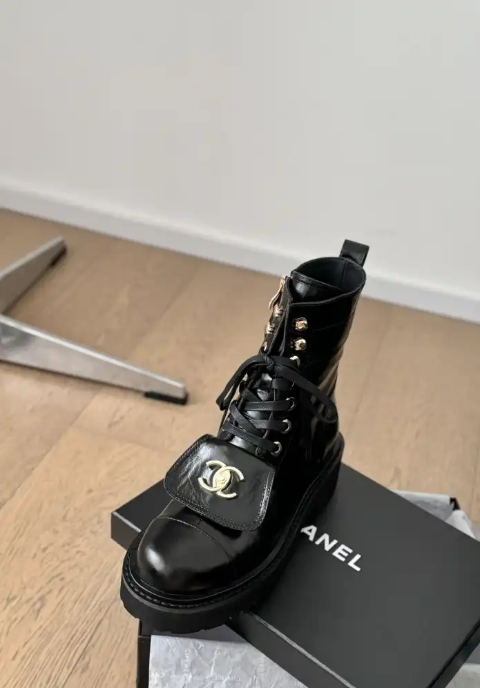 hype Chanel Boots