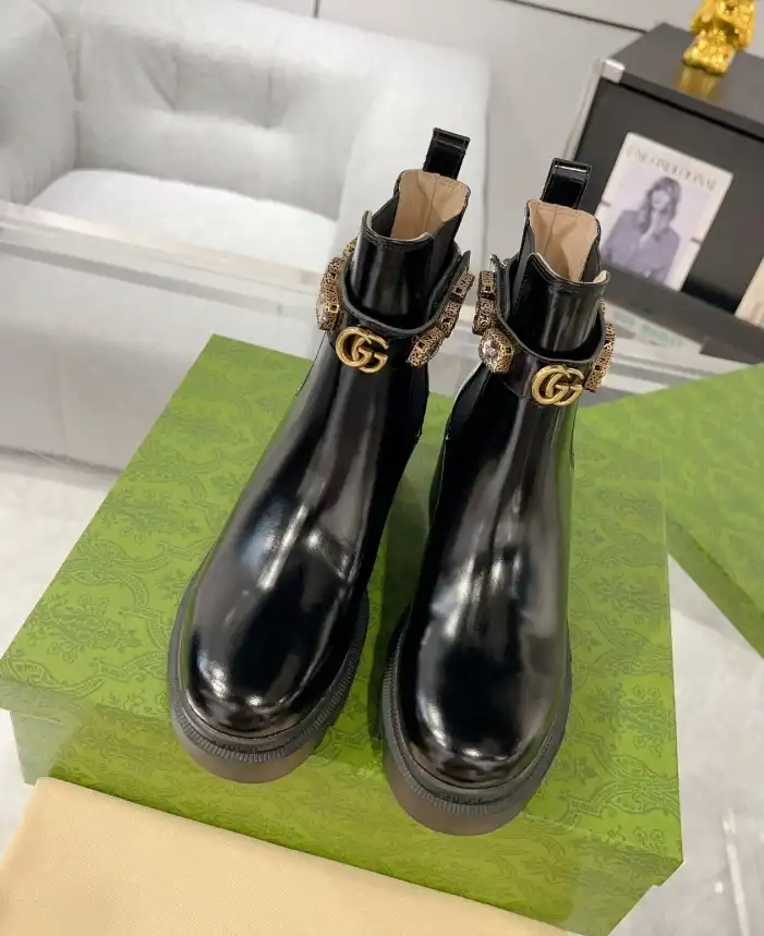 hype Gucci Boots