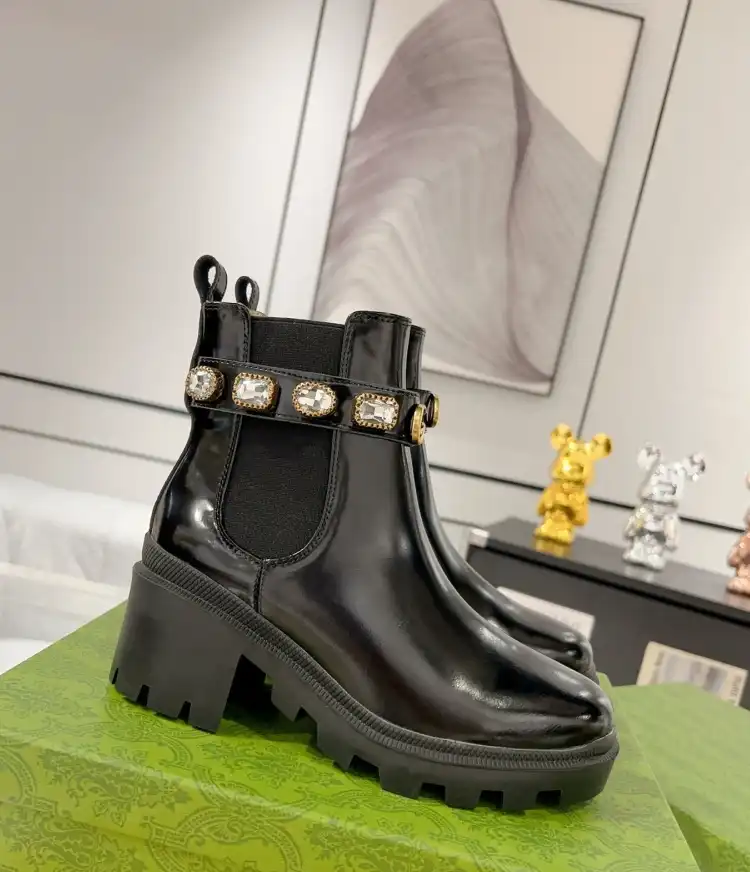 hype Gucci Boots