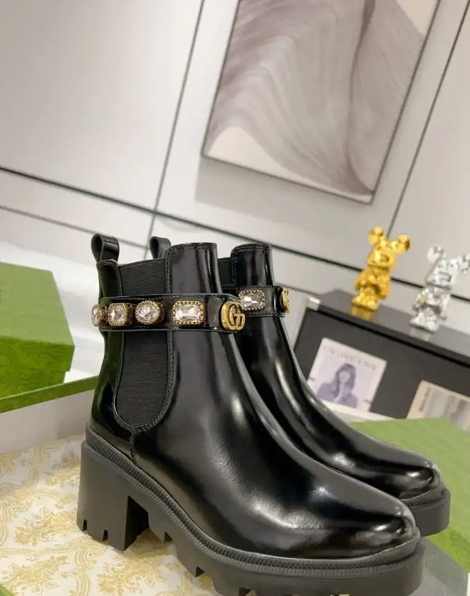 hype Gucci Boots