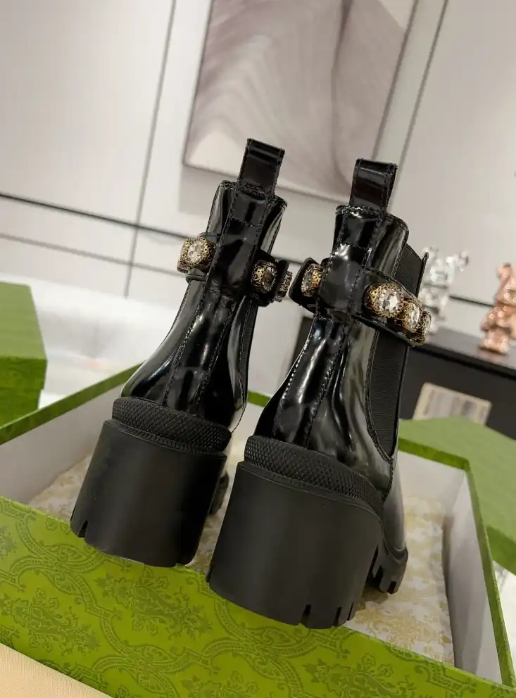 hype Gucci Boots