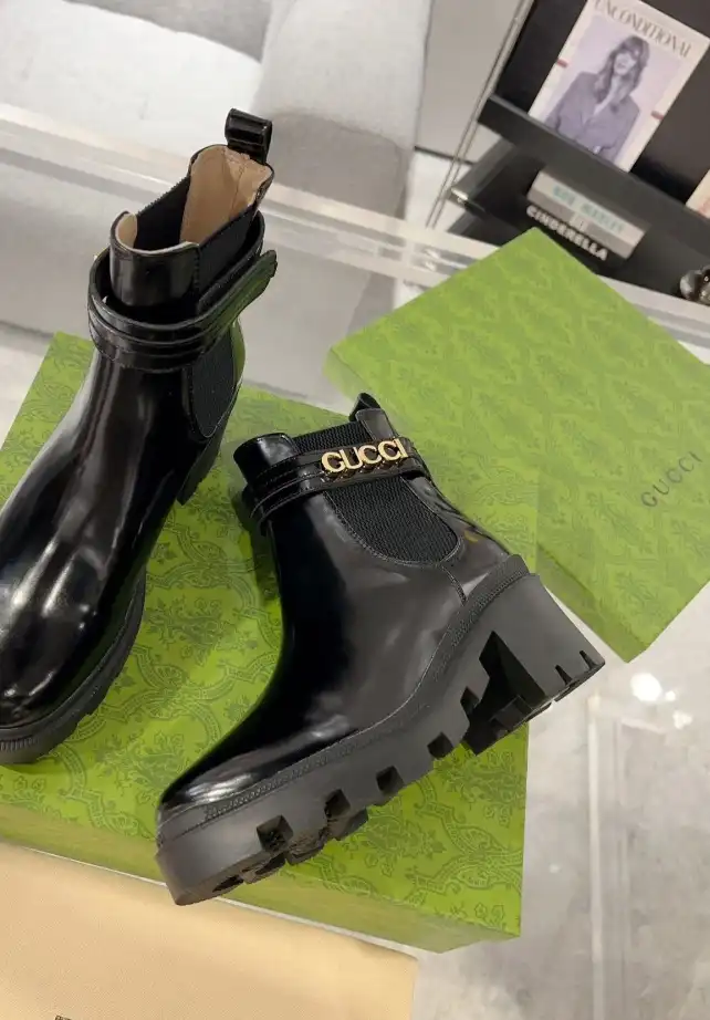 hype Gucci Boots