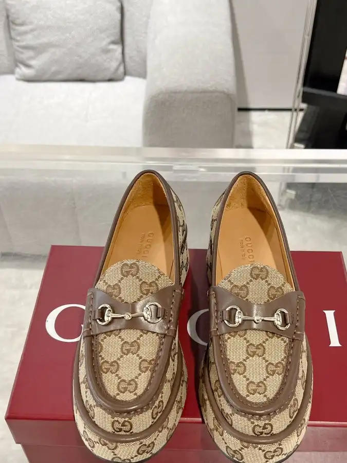 hype Gucci Leather Shoes