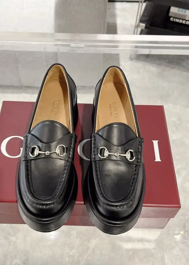 hype Gucci Leather Shoes