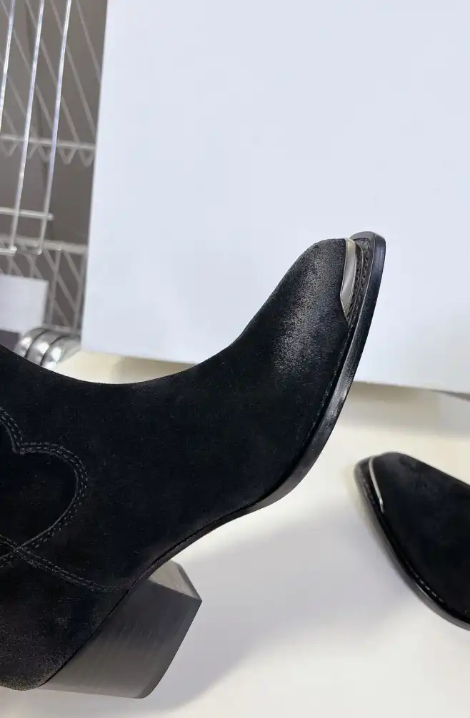 hype Celine Boots