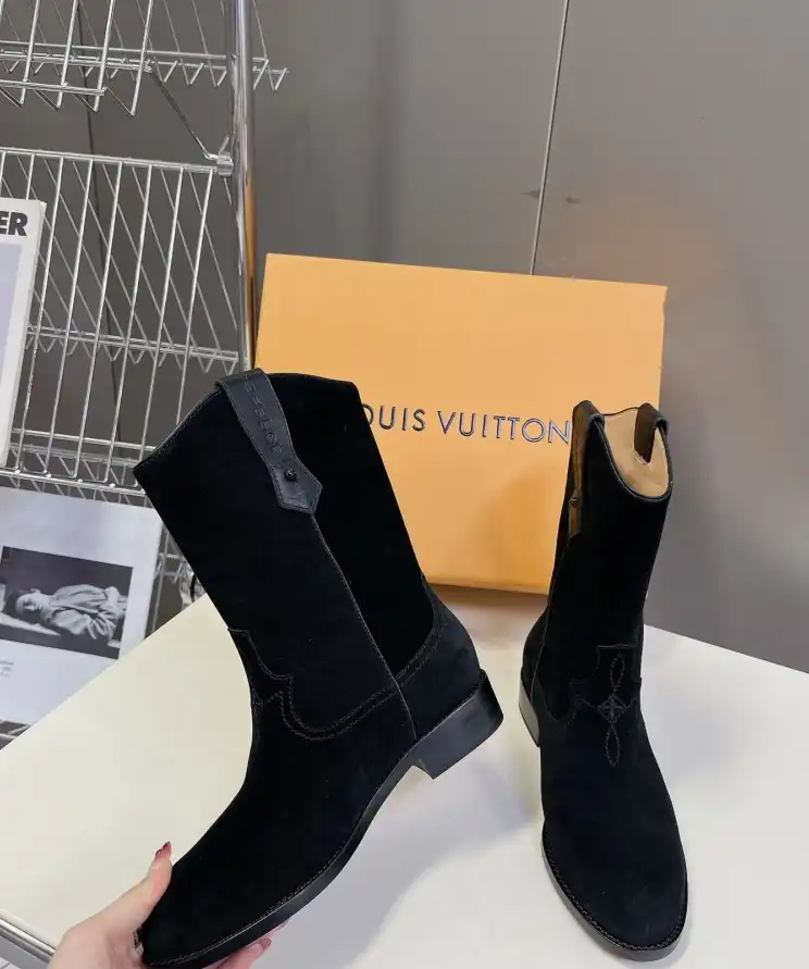 hype LV Boots