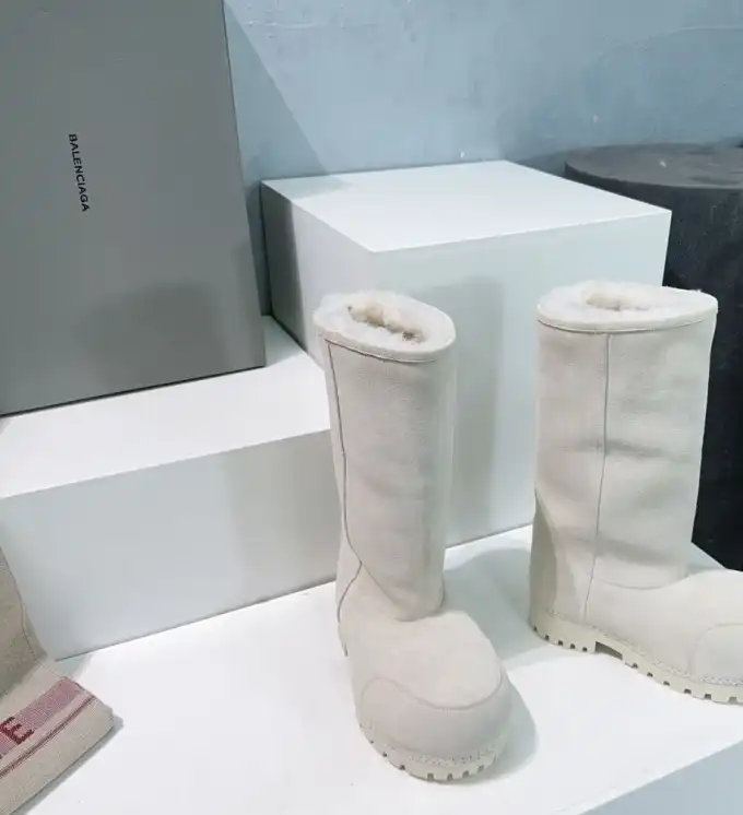 hype Balenciaga Boots