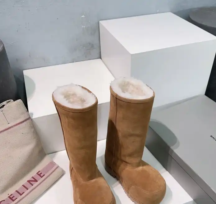 hype Balenciaga Boots