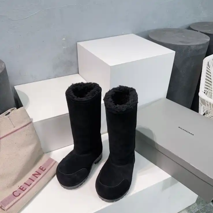 hype Balenciaga Boots