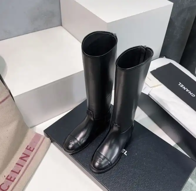 hype Chanel Boots