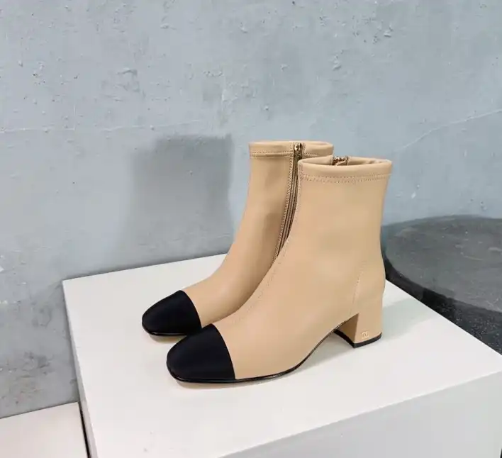 hype Chanel Boots