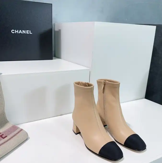 hype Chanel Boots