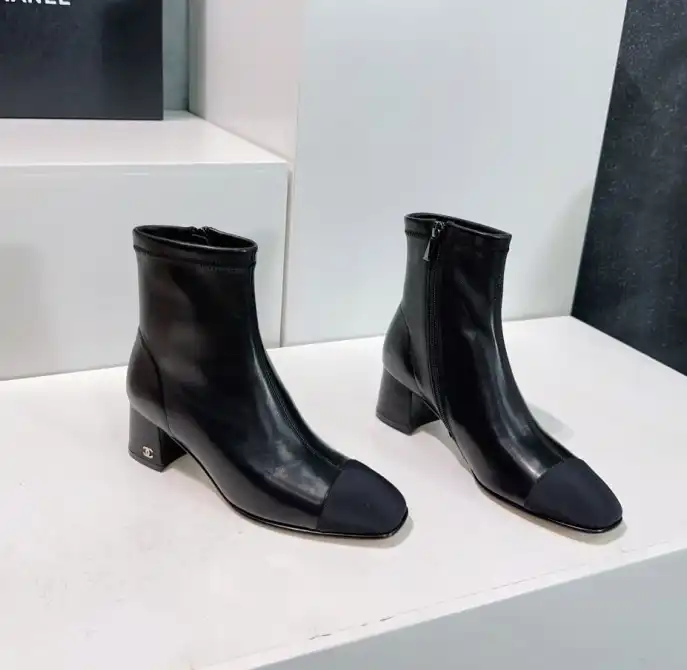 hype Chanel Boots