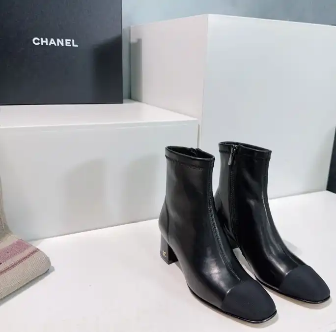 hype Chanel Boots