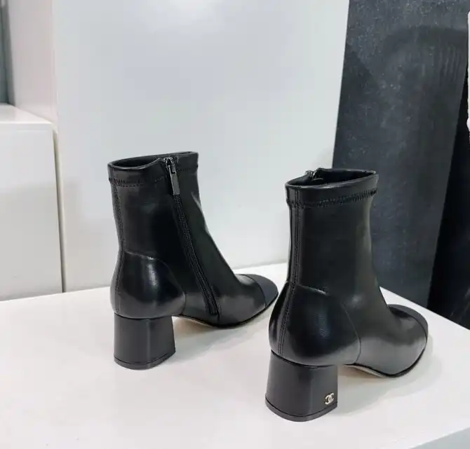 hype Chanel Boots