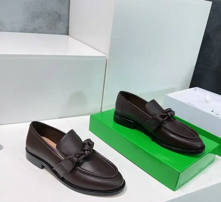 hype Bottega Veneta Leather Shoes