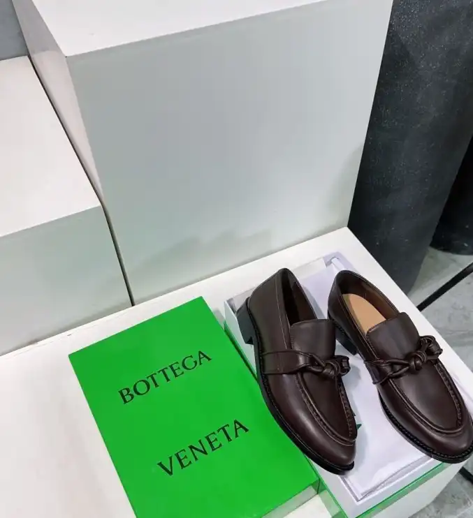 hype Bottega Veneta Leather Shoes