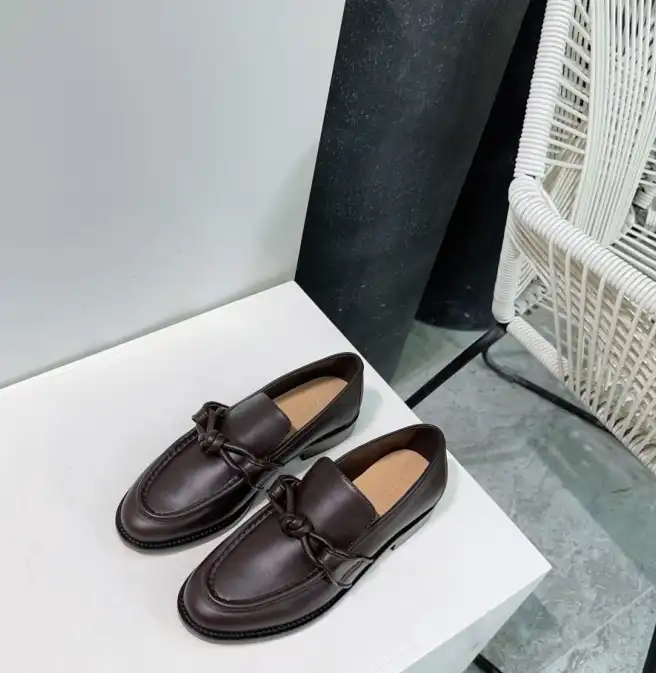 hype Bottega Veneta Leather Shoes