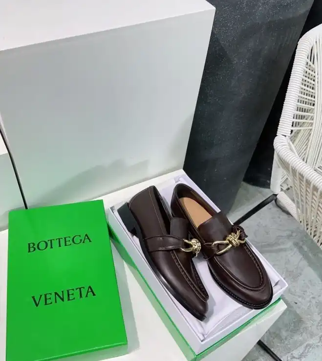 hype Bottega Veneta Leather Shoes